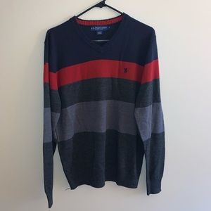 Men’s sweater